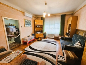 Kömpöc központjában 3 szobás családi ház eladó   M5-ös közelében! - kép 4