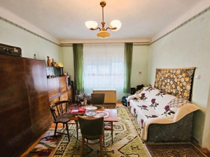 Kömpöc központjában 3 szobás családi ház eladó   M5-ös közelében! - kép 5