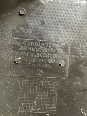 Volkswagen golf IV motorvédő burkolat 038103925 posta megoldható - kép 2