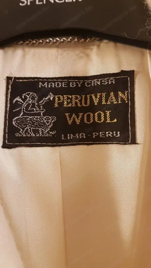 újszerű, fehér, 42-es, perui gyapjú női kabát eladó - kép 3