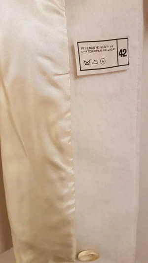 újszerű, fehér, 42-es, perui gyapjú női kabát eladó - kép 5