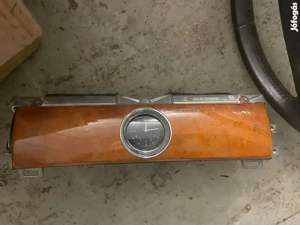 Volkswagen Phaeton középső légterelő 3d1.619.144 posta megoldható