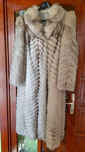 Jó állapotban lévő alig használt igazi rókabunda eladó! - kép 2