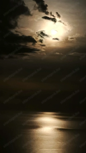 Diszkrét kapcsolat hosszabb távra.