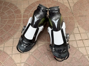 46 os Atomic Livefit sícipő 46 os Atomic síbakancs 25.000 Ft ért - kép 5