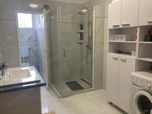 Kiskunhalas belvárosban újjáépített, 80 m2-es családi ház, 160 m2-es klub épülettel! - kép 6