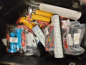 Derbi Rieju Cpi Yamaha Generic Aprilia 50 es váltós motorok Alkatrészei - kép 11