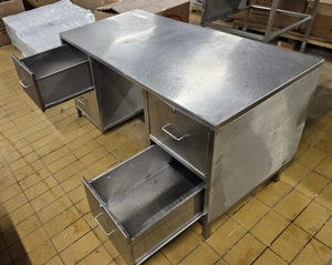 inox munkaasztal 4 kihuzható fiokkak 140x70x74cm-es  - kép 3