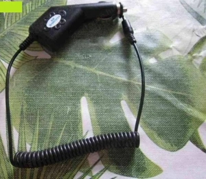 Nokia 3310, 5510, 8210, 7210 stb. használt autós töltő Hódmezővhelyen * Easyboxba 1480