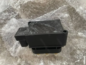 Mercedes S W222 C W205 ; V205; S205; C205 szeleptömb új garis A0993200058 S (W222; V222)2013-2020 S  - kép 2