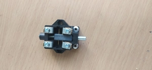 Ikarus busz S2 kapcsoló ajtók kapcsolója új  - kép 2