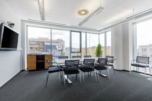 Privát irodahelyiség 4 fő számára