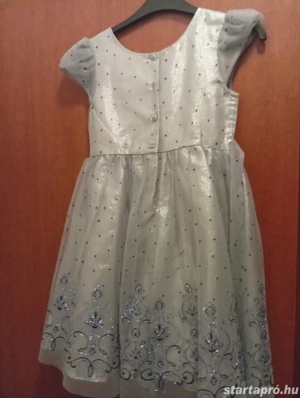 Ezüst színű ruha 9-10 évesre  - kép 3