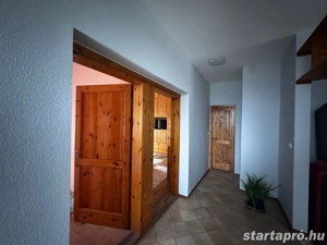 Cserszegtomaj, külön lakrészes 186 m -es családi ház - kép 5