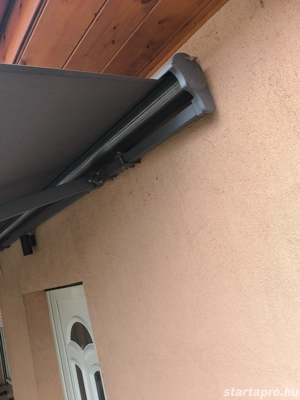 Sunfun - csuklókaros kazettás napellenző motorral kb 3 évet használt - kép 2