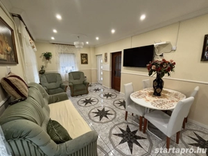 Mezőcsáton jó elrendezésű családi ház eladó!  - kép 4