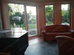 KURIÓZUM Visegrádon - 2 lakásos családi ház gyönyörű kertben, ideális lokációban! - kép 4