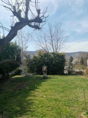 KURIÓZUM Visegrádon - 2 lakásos családi ház gyönyörű kertben, ideális lokációban! - kép 13