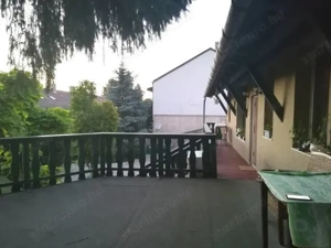 KURIÓZUM Visegrádon - 2 lakásos családi ház gyönyörű kertben, ideális lokációban! - kép 16