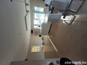 Nyíregyháza Csongor u. övezetében jó állapotú családi ház eladó  - kép 3