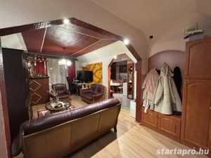 Egyedi méret, dupla erkély, panoráma a városközpontban!  - kép 4