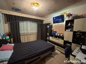 Egyedi méret, dupla erkély, panoráma a városközpontban!  - kép 8