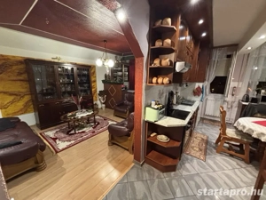 Egyedi méret, dupla erkély, panoráma a városközpontban!  - kép 3