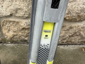 Eladó a képen látható használt 171 cm Fischer régi carving síléc 171 cm Fischer síléc 9.000 Ft ért.  - kép 11