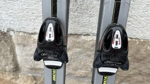 Eladó a képen látható használt 171 cm Fischer régi carving síléc 171 cm Fischer síléc 9.000 Ft ért.  - kép 5