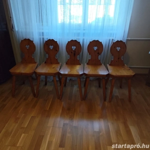 8 Személyes étkezőasztal  - kép 3