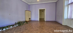 József körúti saroklakás eladó   2 utcára néző szoba, 2 kis erkély, sok lehetőség - kép 3