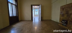 József körúti saroklakás eladó   2 utcára néző szoba, 2 kis erkély, sok lehetőség - kép 6