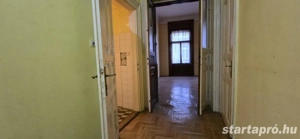 József körúti saroklakás eladó   2 utcára néző szoba, 2 kis erkély, sok lehetőség - kép 12