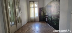 Eladó 74 nm-es, nagypolgári lakás az Erzsébet körúton   utcai nézet, erkély, felújítandó - kép 8