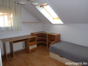 Kiváló elosztás, dupla garázs, kert, 1. emelet! - kép 5