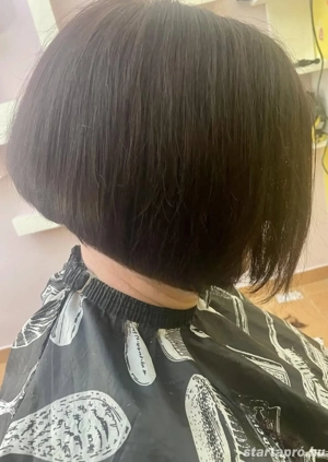 Női fodrászat-fonás alkalmi frizura - kép 6