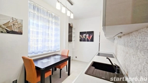 Felújított, gépesített, berendezett, igényesen kialakított lakás eladó! - kép 7