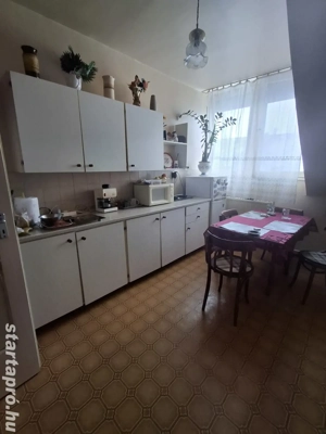 Nyíregyháza Jósa András utcában 77 nm-es, 3 szobás lakás eladó 