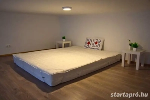 Kiadó felújított, galériás 1,5 szobás lakás a II. János Pál pápa téren, M4 metró közelében - kép 7