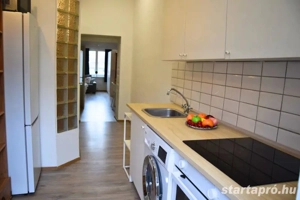 Kiadó felújított, galériás 1,5 szobás lakás a II. János Pál pápa téren, M4 metró közelében - kép 11