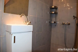 Kiadó felújított, galériás 1,5 szobás lakás a II. János Pál pápa téren, M4 metró közelében - kép 15