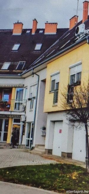 Eladó Győr-szigetben 1 szoba -nappalis igényes lakás - kép 3