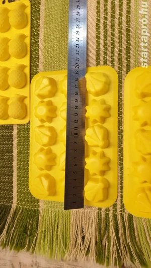 Jégkocka készítő tálca eladó - kép 30