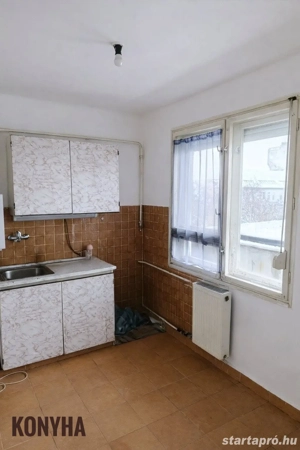 Eladó lakás Szolnokon - kép 5