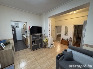 Polgáron modern kialakítású otthon központhoz közel eladó!  - kép 2