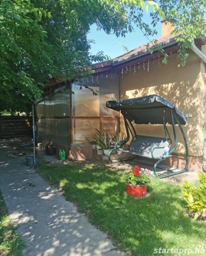 Kiskunhalas Sóstón hangulatos kis ház parkosított udvarral! - kép 12