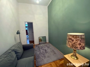 Felújított 2+1 szobás lakás eladó a Klauzál téren   a buli negyed szívében - kép 5