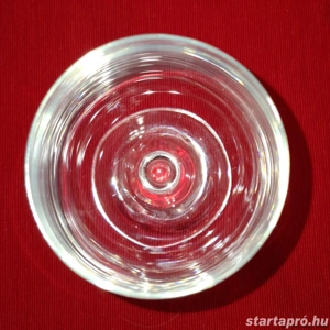 Üveg, fújt, karcsú szárú, 80-80-210 mm méretű boros pohár, eladó - kép 3