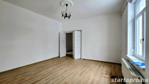 XVI. Gyönyörű, felújított, azonnal költözhető 146 nm-es, 4 szobás családi ház eladó. - kép 2