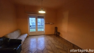 XIV. Nagy Lajos király útja 44 nm-es 1 szobás tégla lakás eladó.